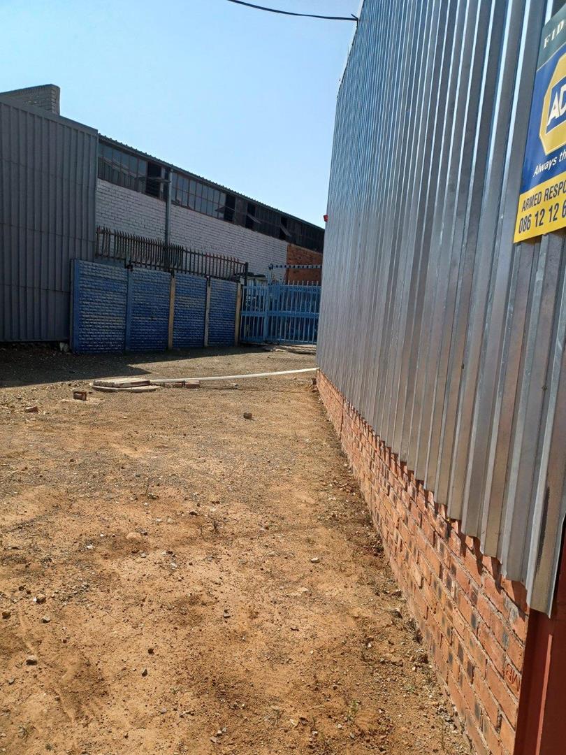 To Let commercial Property for Rent in Hamilton Free State